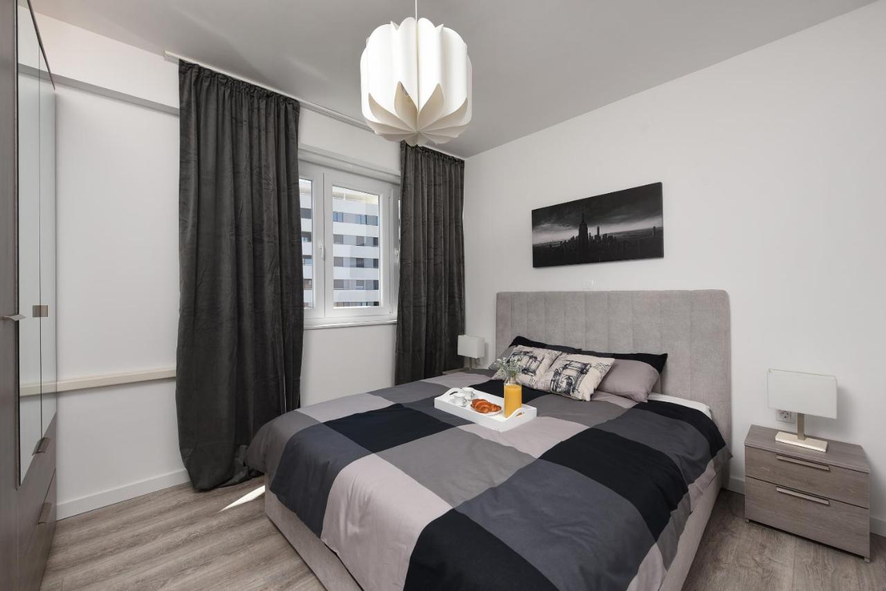 Niko Apartment *